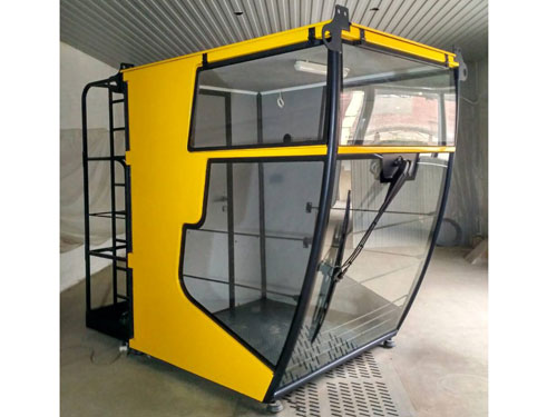 Kabiny upravleniya kranom 1